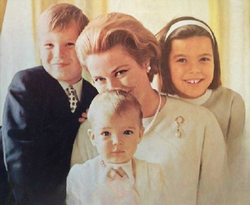 See How Grace Kelly’s Granddaughter Mirrors Her Timeless Beauty
