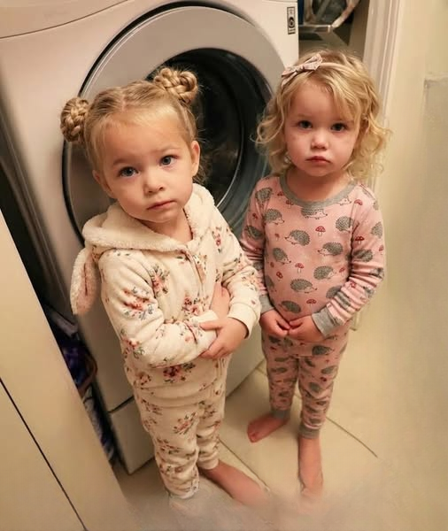 The Secondhand Washing Machine That Hid a Set of House Keys — And a Life-Changing Surprise