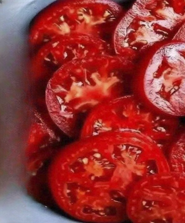 Doctors Reveal That Eating Tomatoes 🍅 Causes Surprising Changes in Your Body — Here’s What You Need to Know