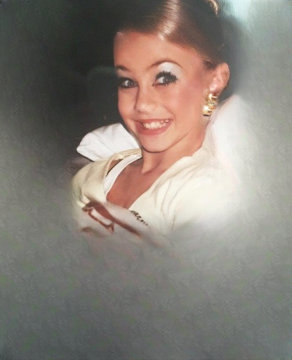 The Tormented Childhood Behind Julianne Hough’s Glittering Career
