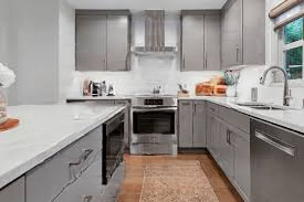 The Kitchen Counter Mistakes Almost Everyone Makes — And How to Fix Them for a Cleaner, Safer, and More Peaceful Home