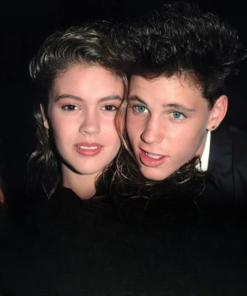 A Former Child Star Speaks Out: The Hidden Truth Behind Corey Haim’s Rise and Struggles in Hollywood