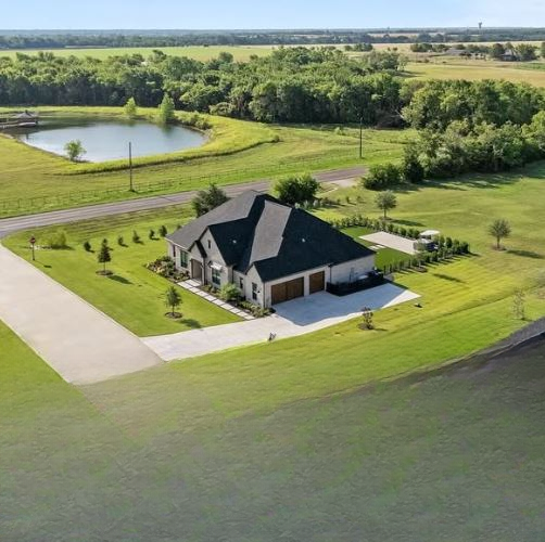 Custom-Built Celina Home with Modern Luxury and Expansive Acreage – Auction Opportunity
