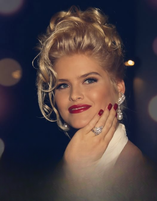 Anna Nicole Smith’s Daughter Dannielynn: Growing Up Away From Fame and Carrying Her Mother’s Legacy in Her Own Quiet Way