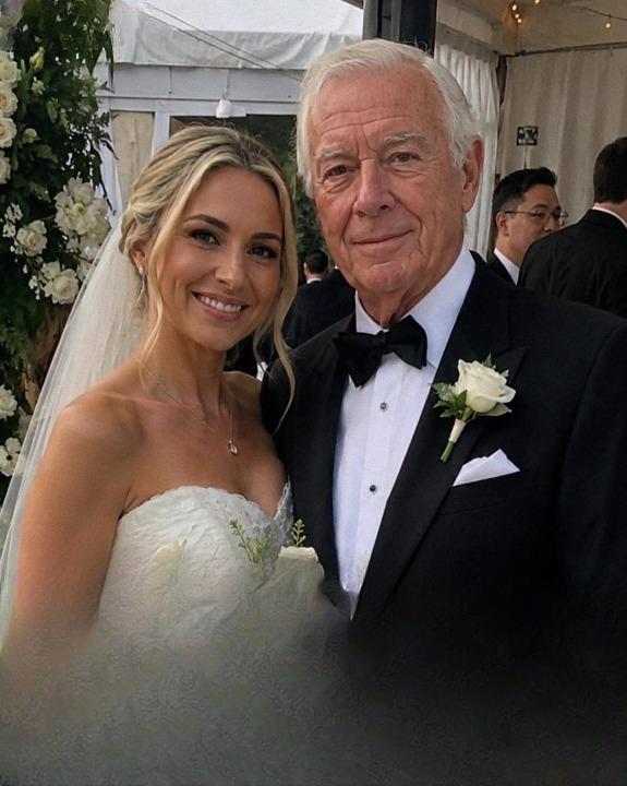 I Married an Old Millionaire Everyone Assumed I Wanted for His Fortune—On His Deathbed, He Gave Me a Box That Proved He Knew Exactly What I Truly Needed