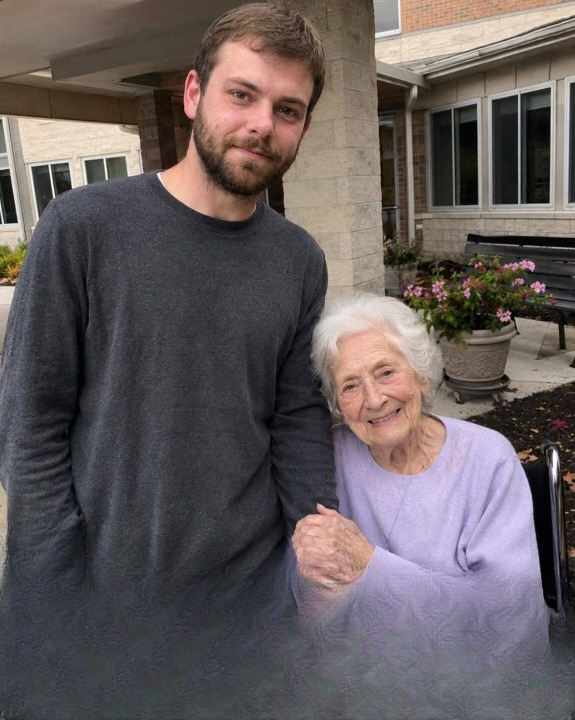 I Pretended to Be an Old Woman’s Son for Money—Then She Left Me One Last Request