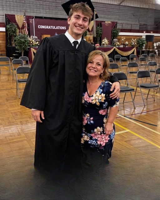 My Mom Told Me My Father Abandoned Me Before I Was Born—Then He Appeared at My College Graduation and Revealed a Secret That Changed Everything