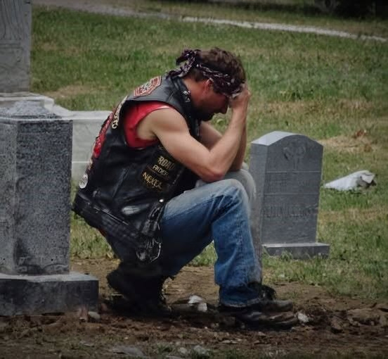 The Mystery of the Biker Who Visited My Wife’s Grave Every Saturday — And the Truth That Changed Everything