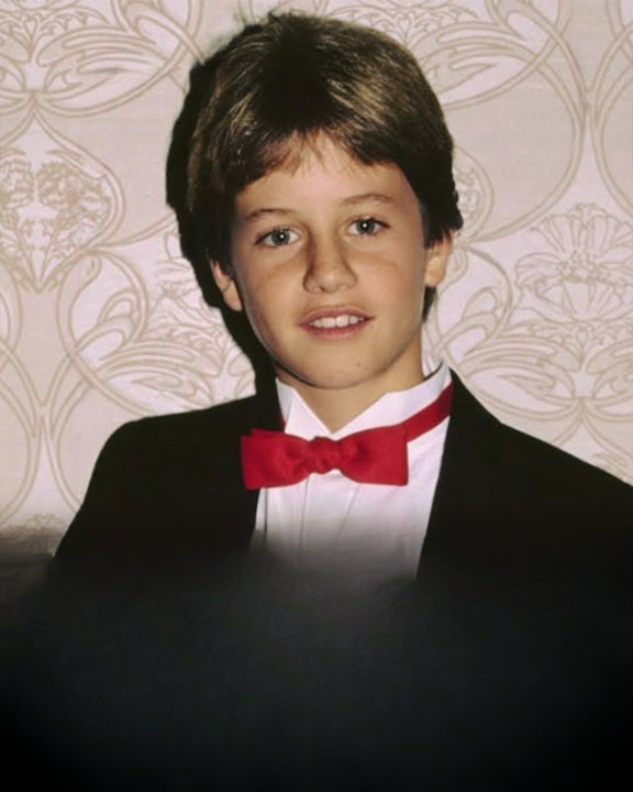 Teenage Heartthrob Walked Away From Hollywood’s Spotlight to Build a Life Few Expected